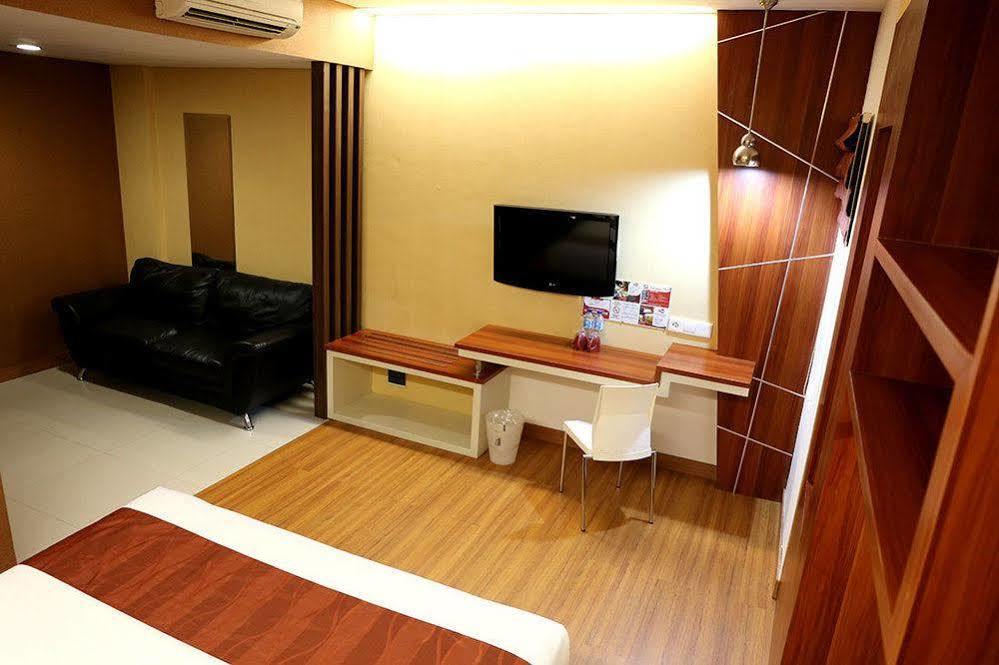 Citihub Hotel Yogyakarta Esterno foto
